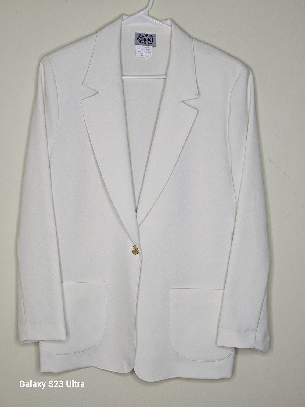 Nikki White Single-Button Blazer
